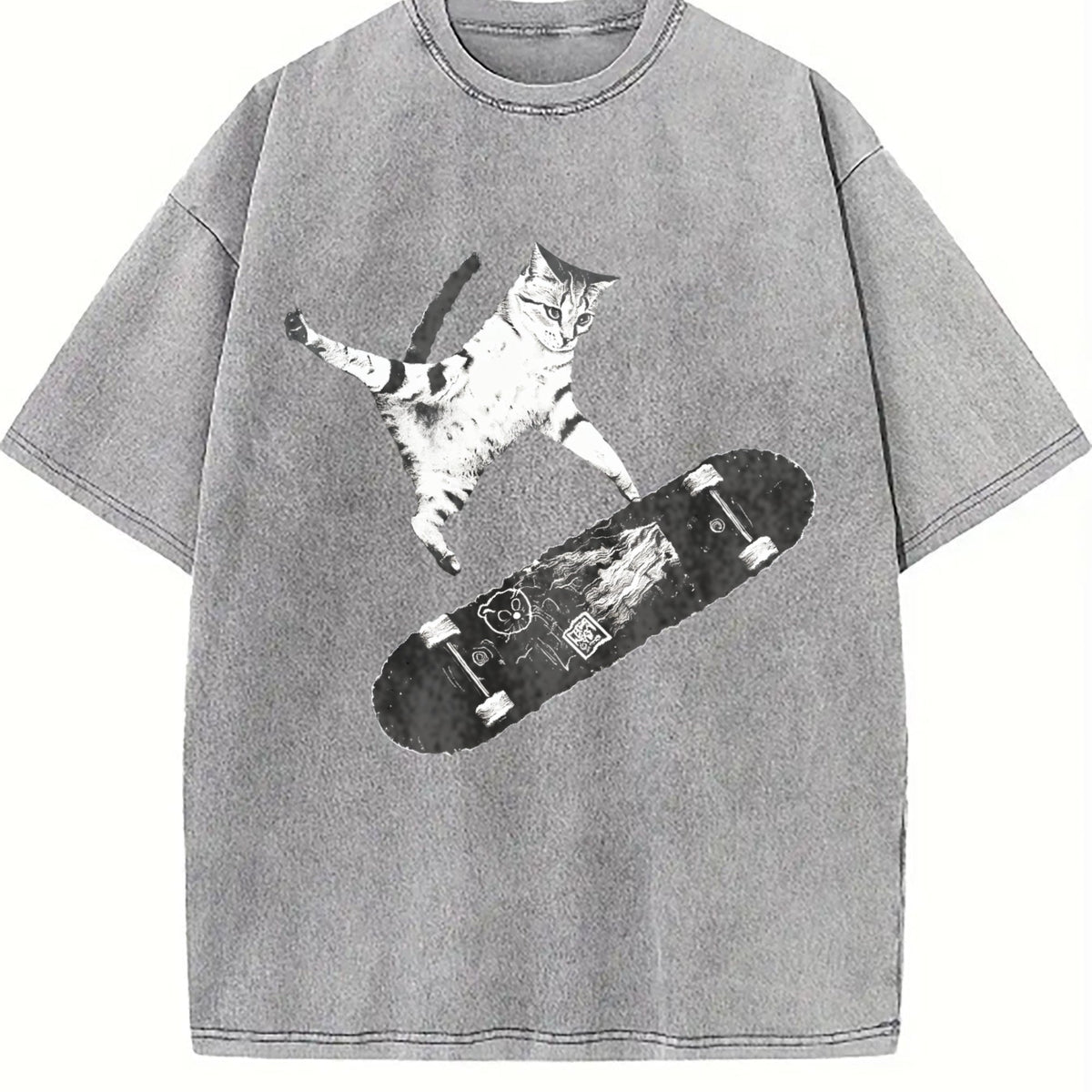 Skateboarding Cat Vintage Washed T-Shirt product image 5