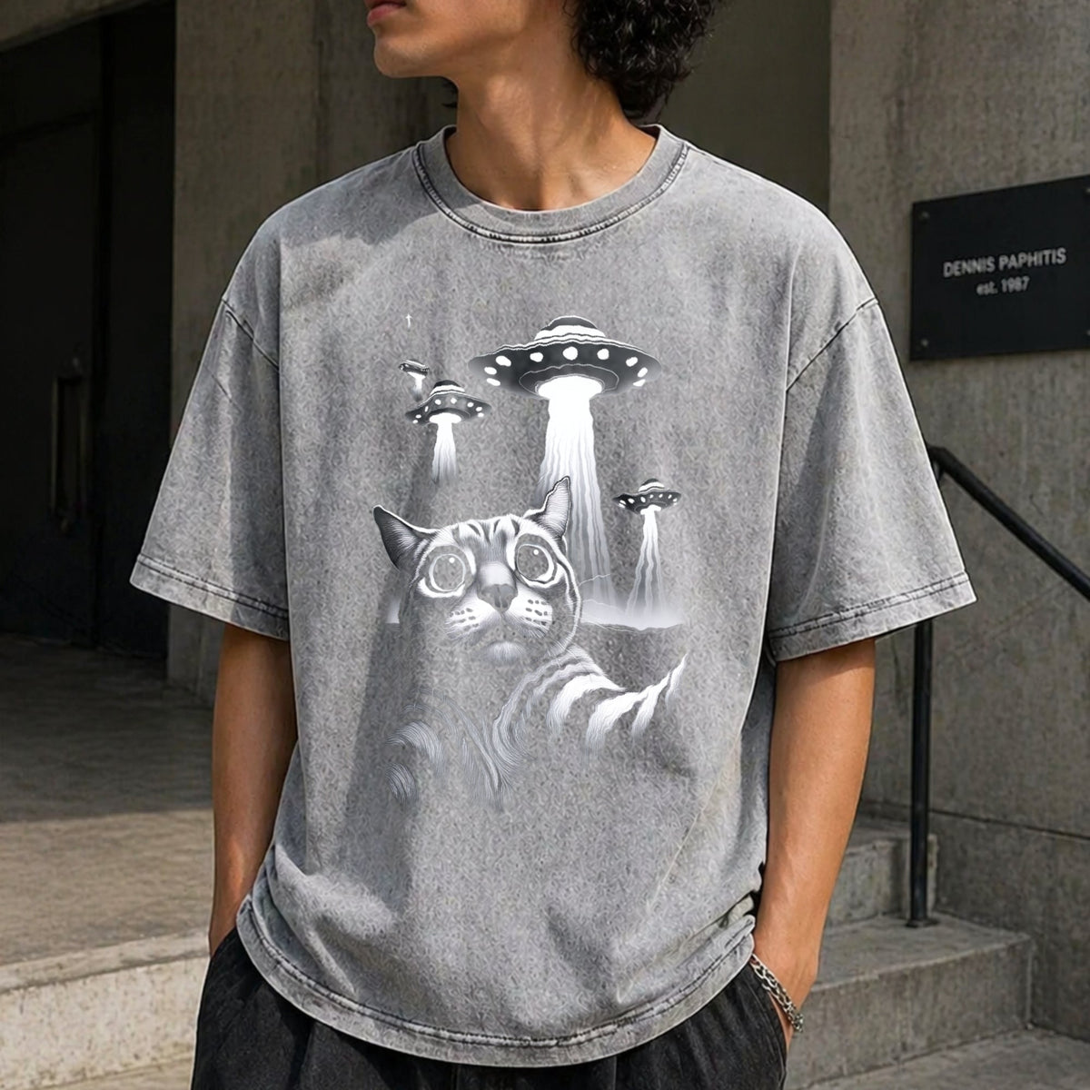 UFO Cat Vintage Washed T-Shirt product image 5