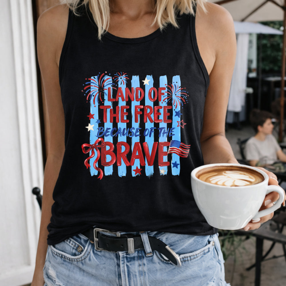Land Of The Free Because Of The Brave - Patriotic USA Women's Tank Top