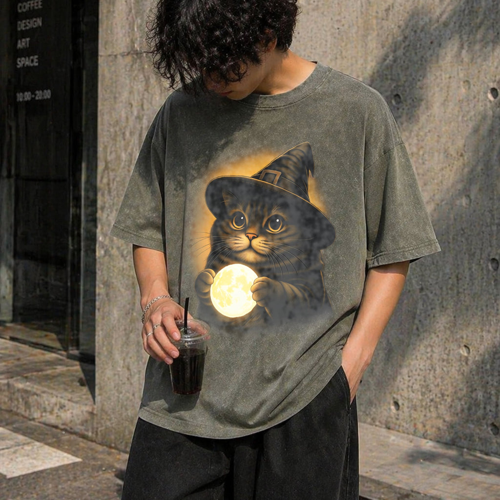 Witch Cat Moon : Gothic Halloween Vintage Washed T-Shirt product image 4