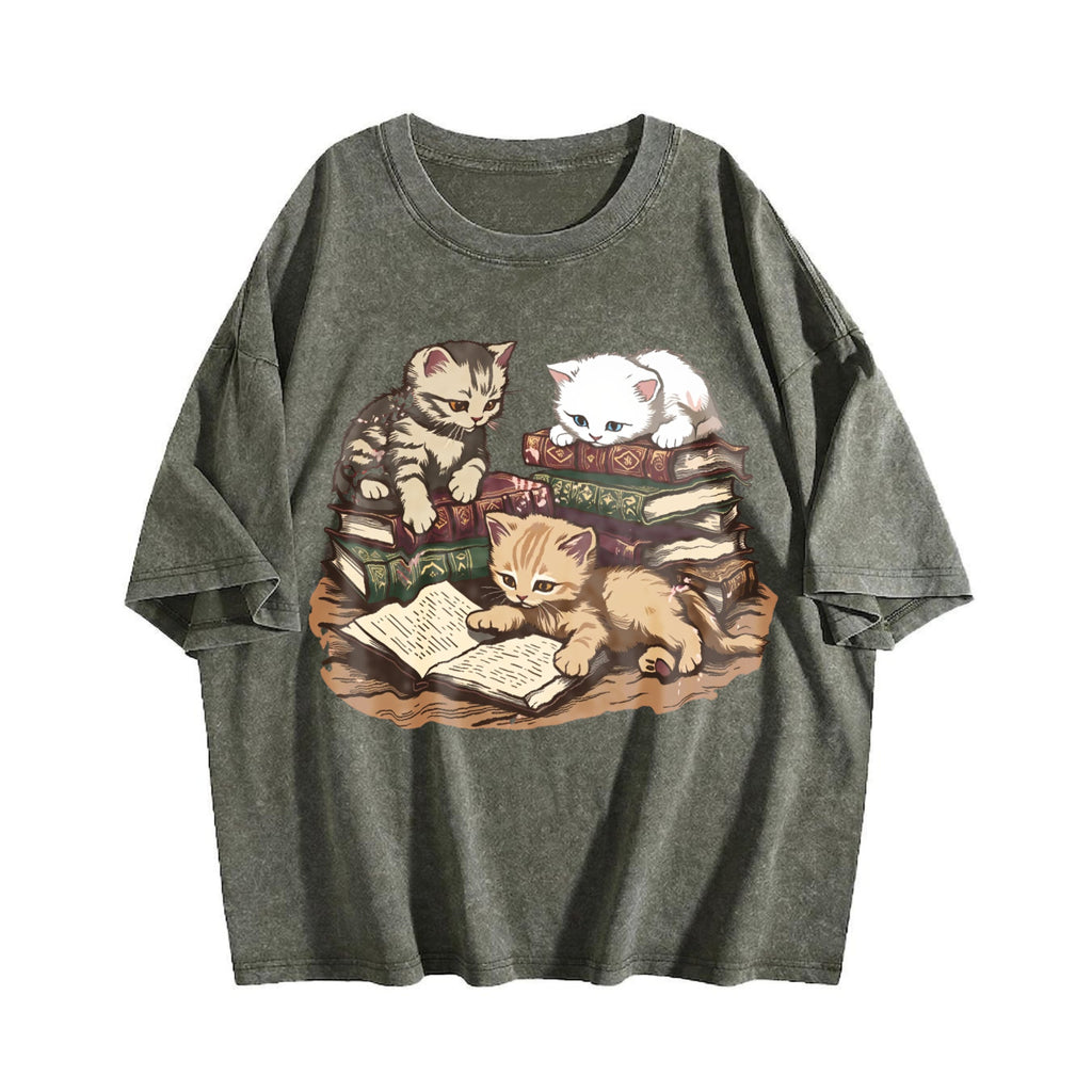 Kittens Reading Books Vintage Washed T-Shirt product image 4