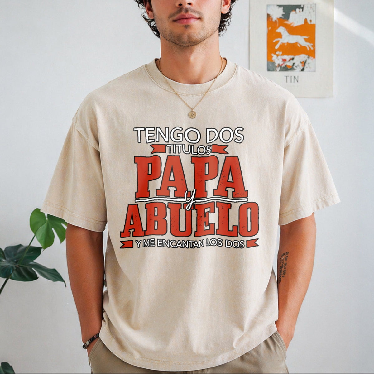 Tengo Dos Titulos Papa Abuelo Funny Spanish Father's product image 8