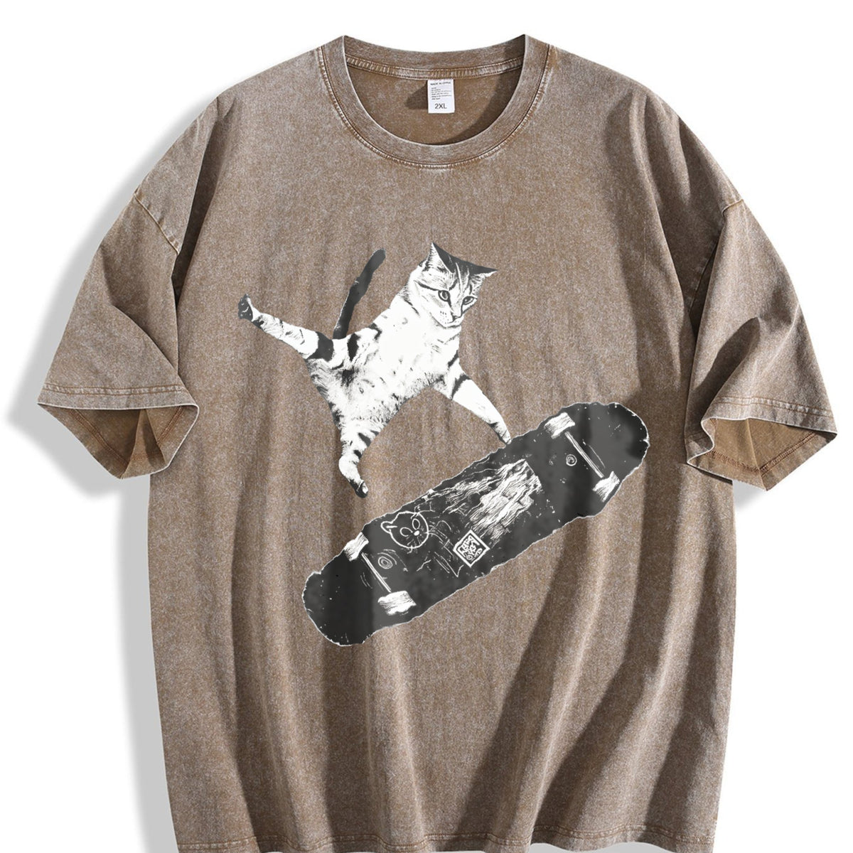 Skateboarding Cat Vintage Washed T-Shirt product image 3