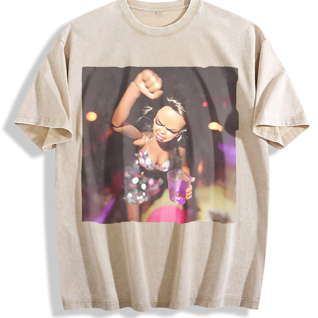 Doll Dancing with a Party Drink Vintage Washed T-Shirt product image 1