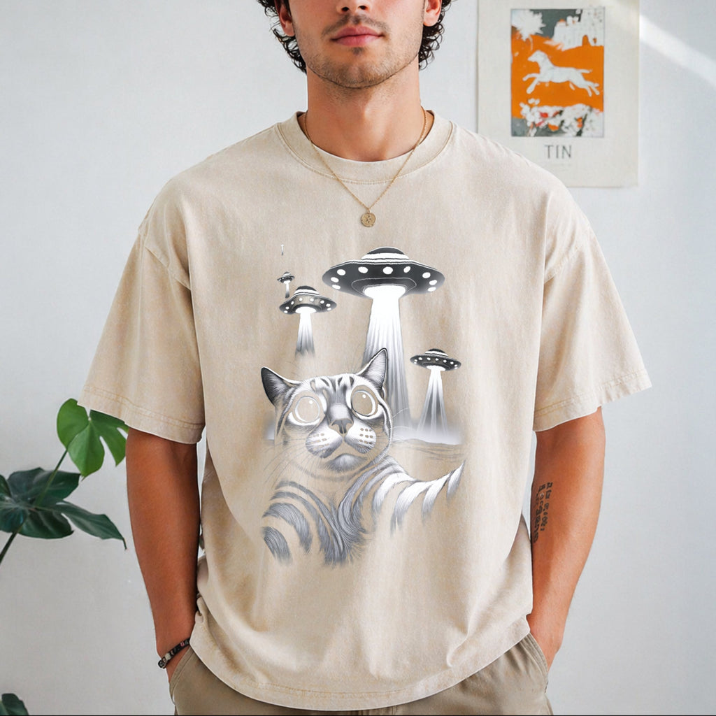 UFO Cat Vintage Washed T-Shirt product image 1