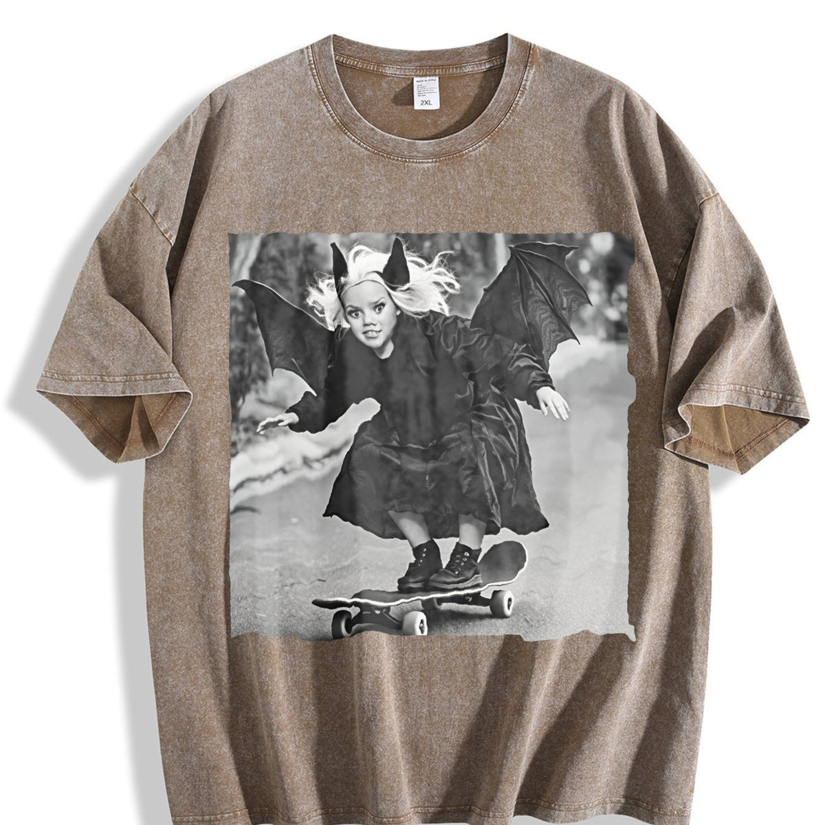 Gothic Doll Skateboarder Vintage Washed T-Shirt product image 3