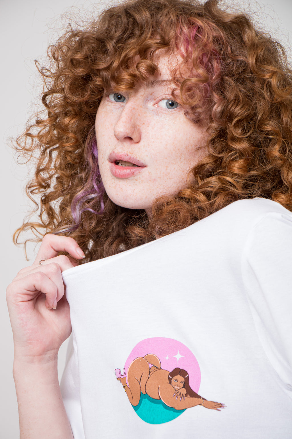 Lizzo Arch Logo Juice T Shirt product image 2